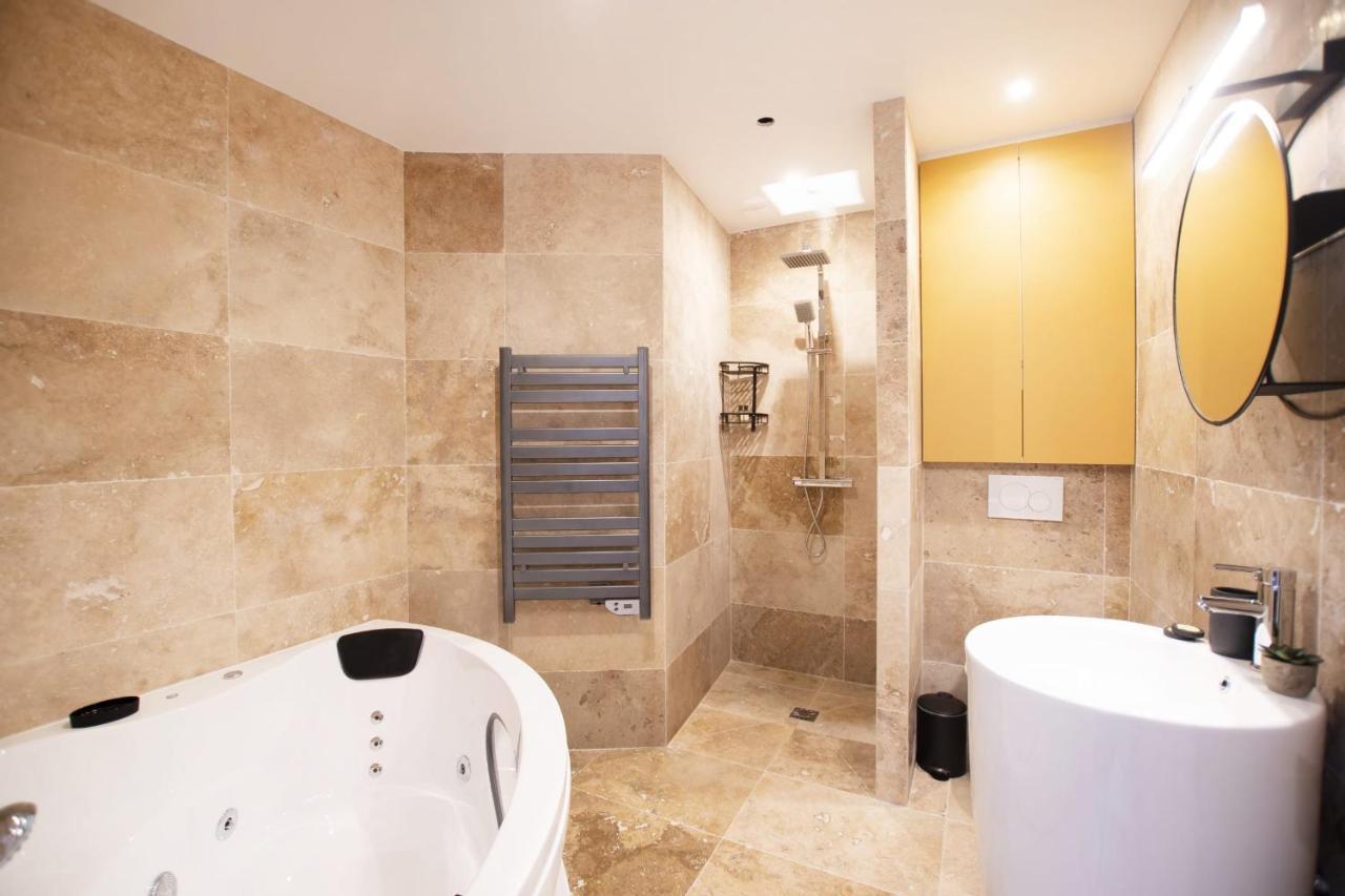 Ferienwohnung Guestready - Studio With Jacuzzi In The 10 Th Paris Exterior foto
